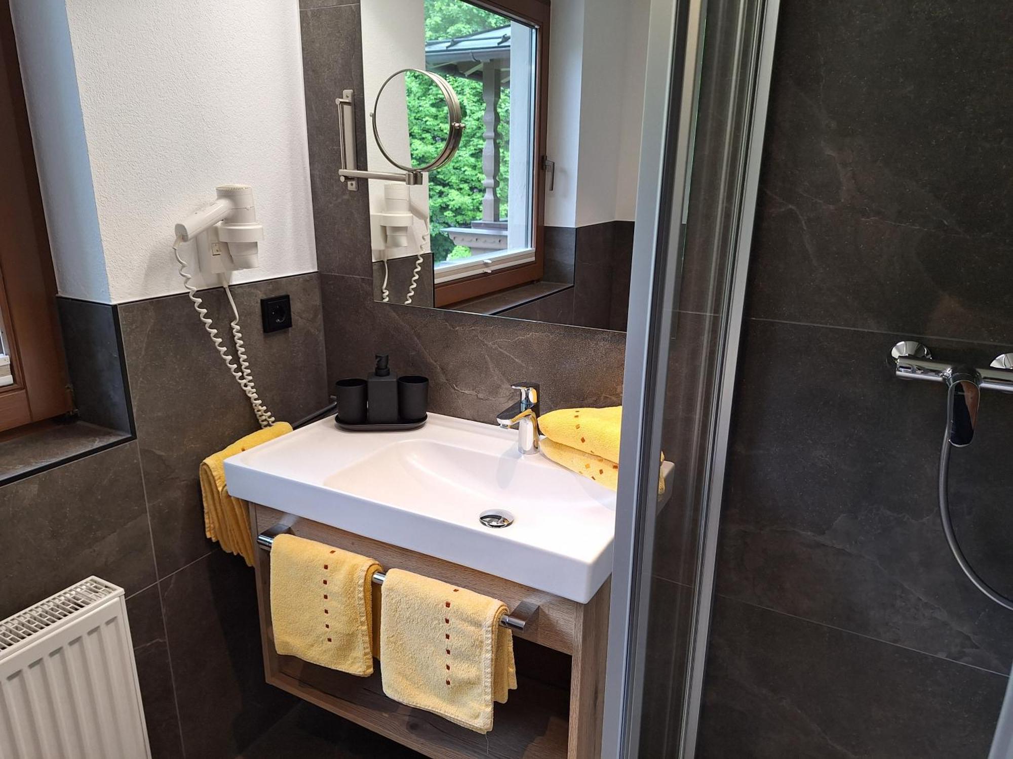 Hotel Garni Erler Mayrhofen Zewnętrze zdjęcie